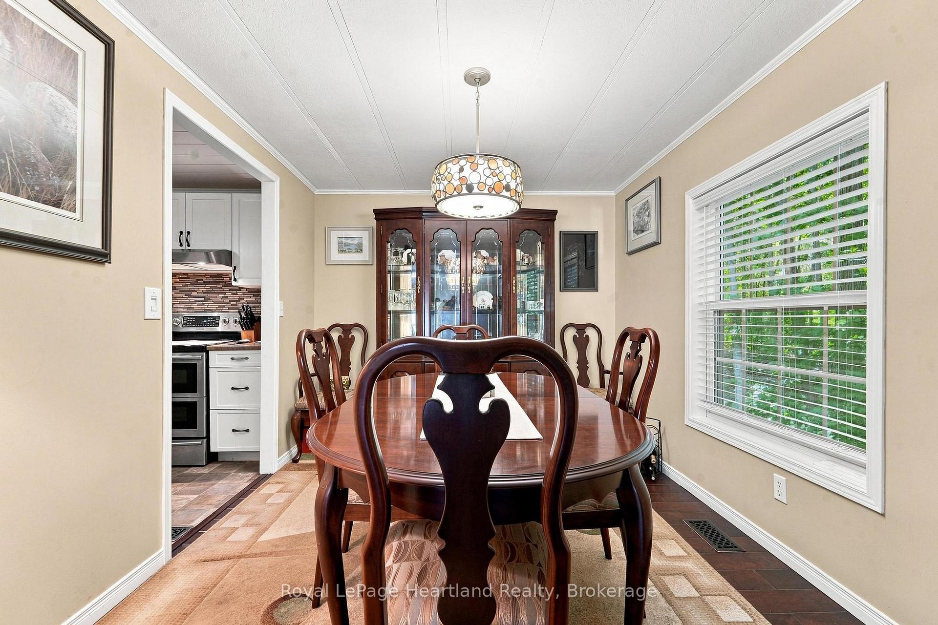 Photo 8 of 16 Huron Lane, Ashfield-Colborne-Wawanosh, Colborne — HOMEH