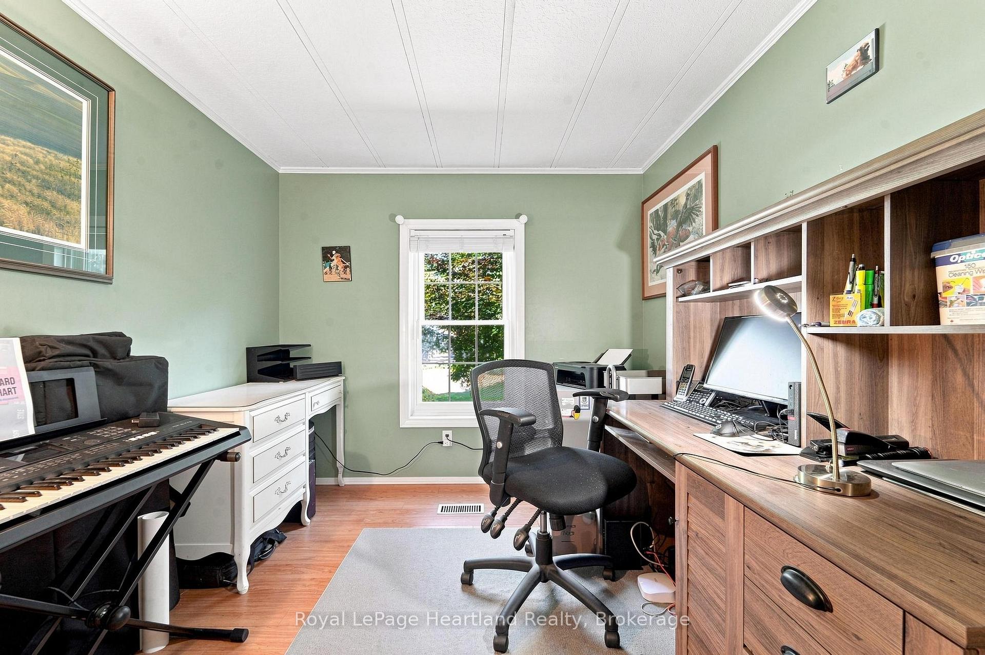 Photo 16 of 16 Huron Lane, Ashfield-Colborne-Wawanosh, Colborne — HOMEH
