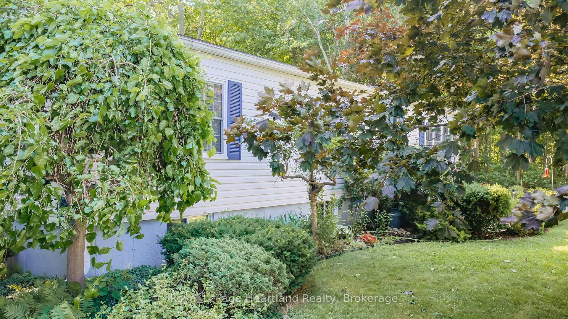 Photo 31 of 16 Huron Lane, Ashfield-Colborne-Wawanosh, Colborne — HOMEH