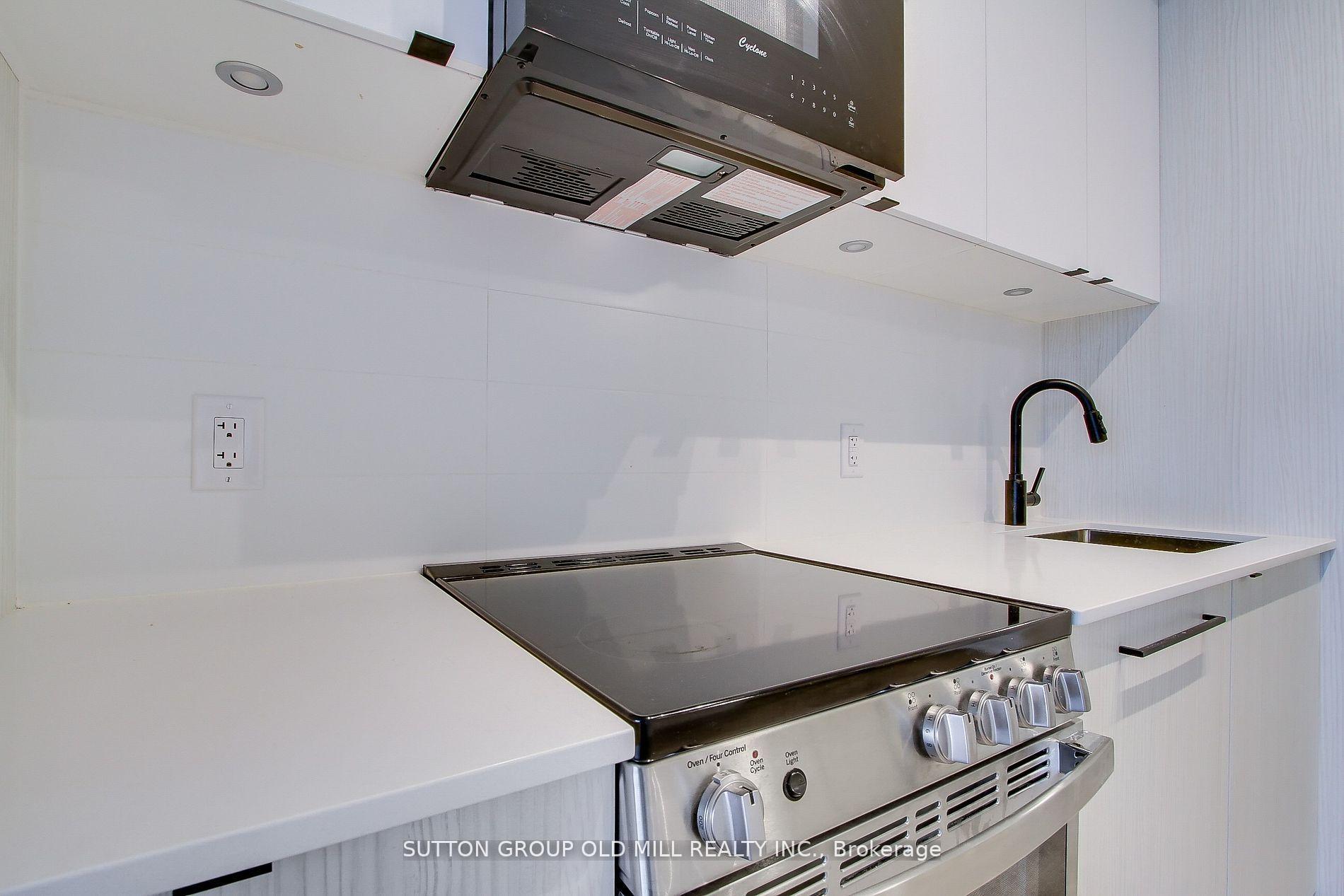 Photo 7 of Unit 516, 2369 Danforth Avenue, Toronto, East End-Danforth — HOMEH