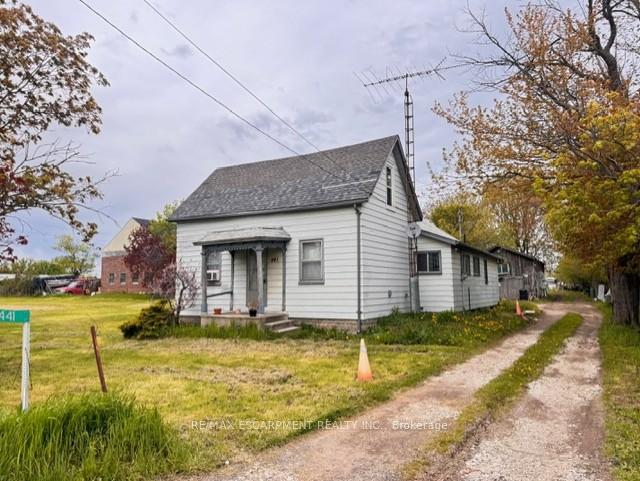 Photo 7 of 441 Mud Street, Hamilton, Rural Stoney Creek — HOMEH