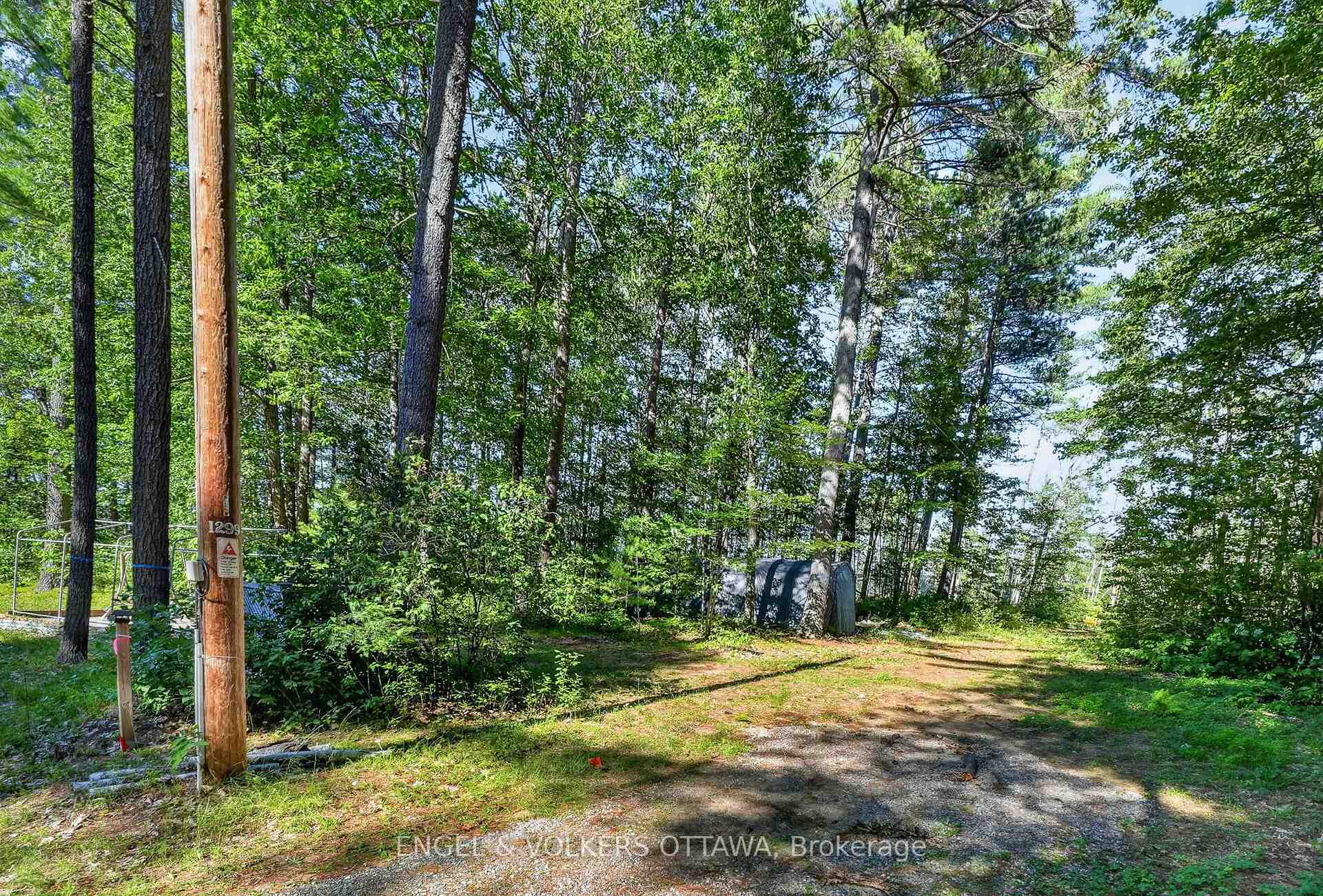 Photo 8 of 2221A Gratton Trail, Whitewater Region, Whitewater Region — HOMEH