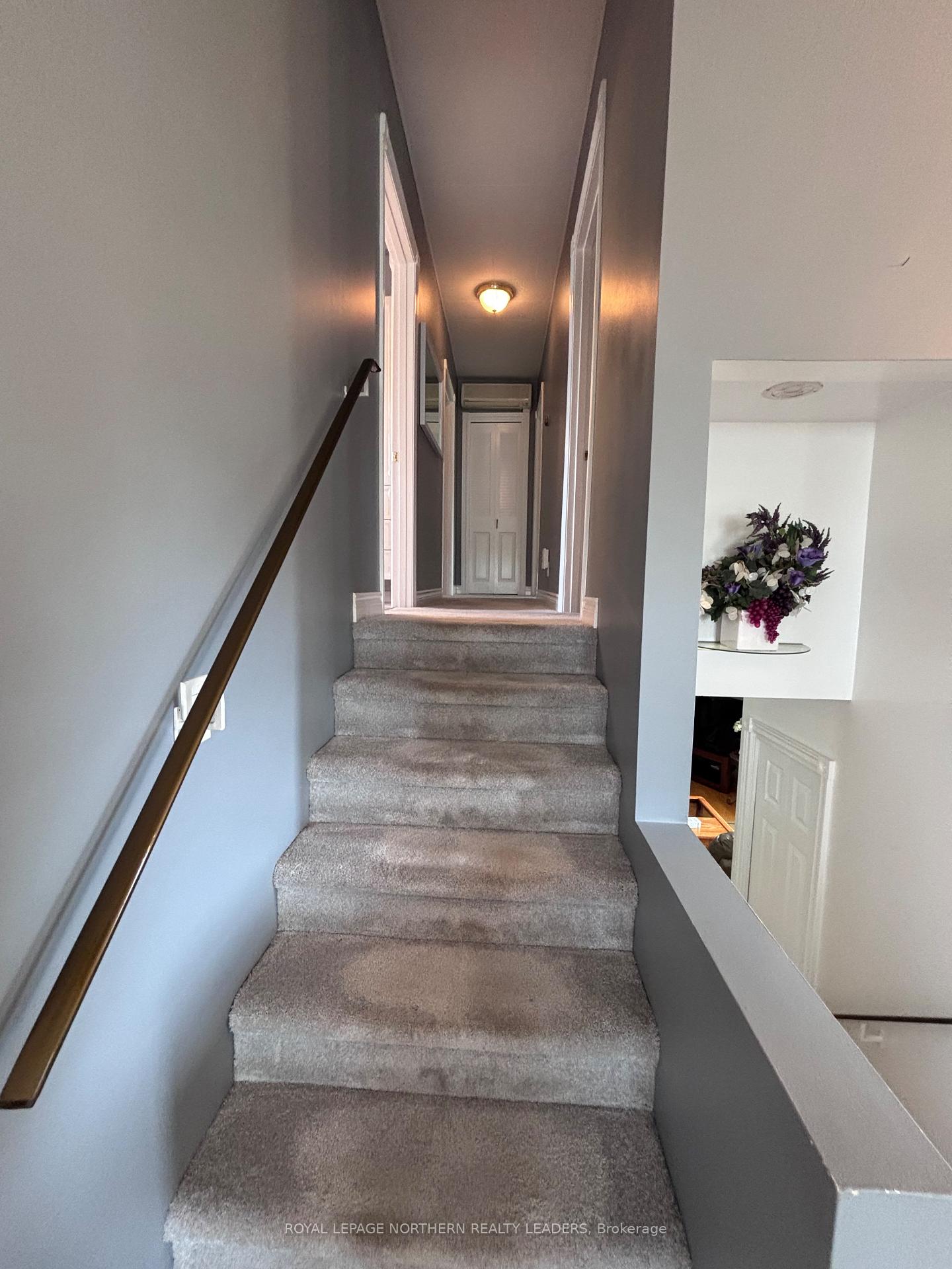 Photo 24 of 324 Third Avenue, Cochrane — HOMEH