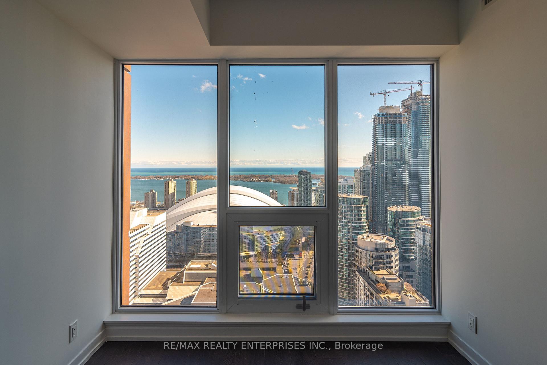 Photo 1 of Unit 4315, 55 Mercer Street, Toronto, Waterfront Communities — HOMEH