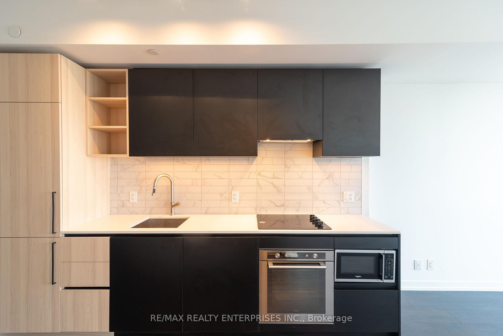 Photo 10 of Unit 4315, 55 Mercer Street, Toronto, Waterfront Communities — HOMEH