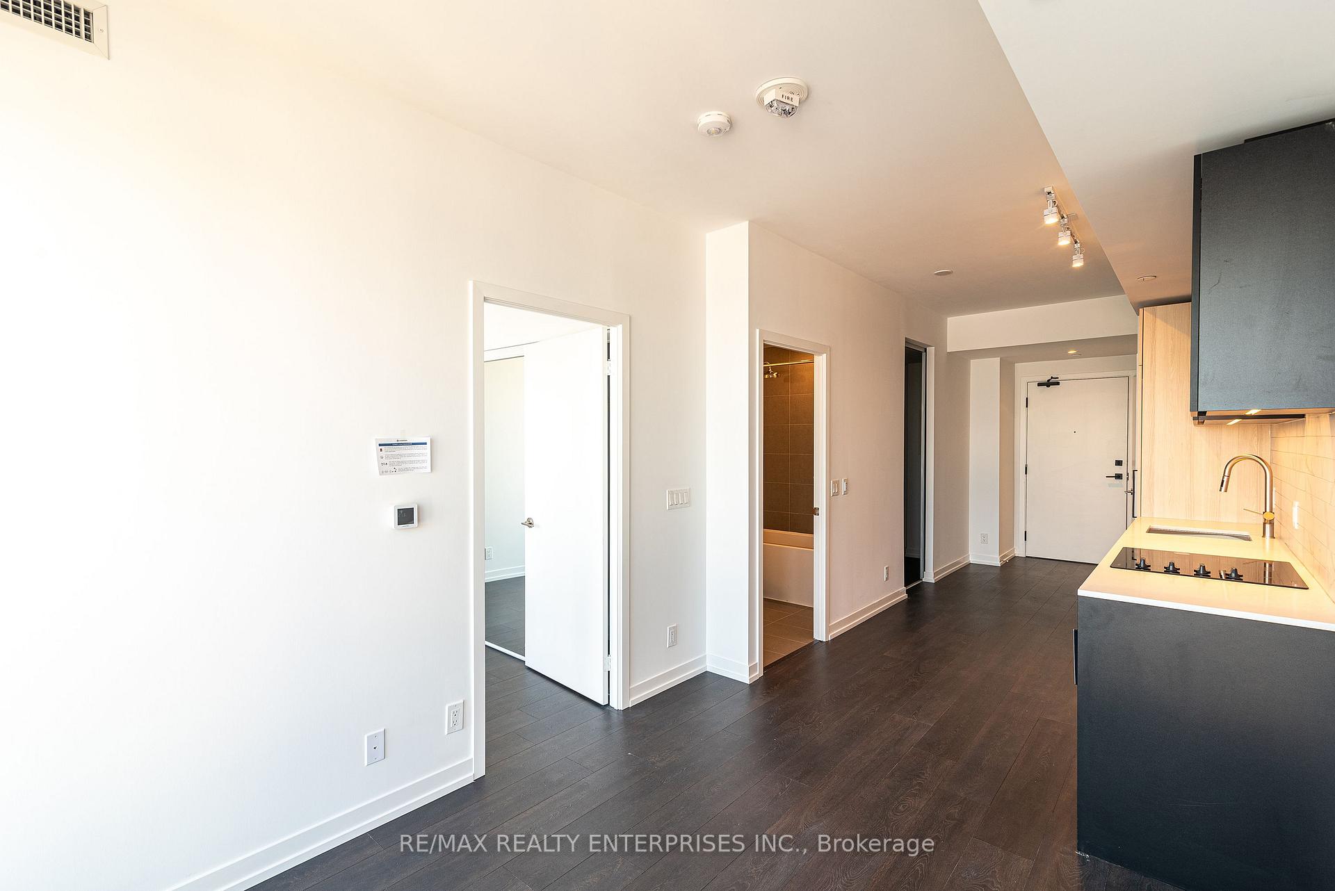 Photo 11 of Unit 4315, 55 Mercer Street, Toronto, Waterfront Communities — HOMEH