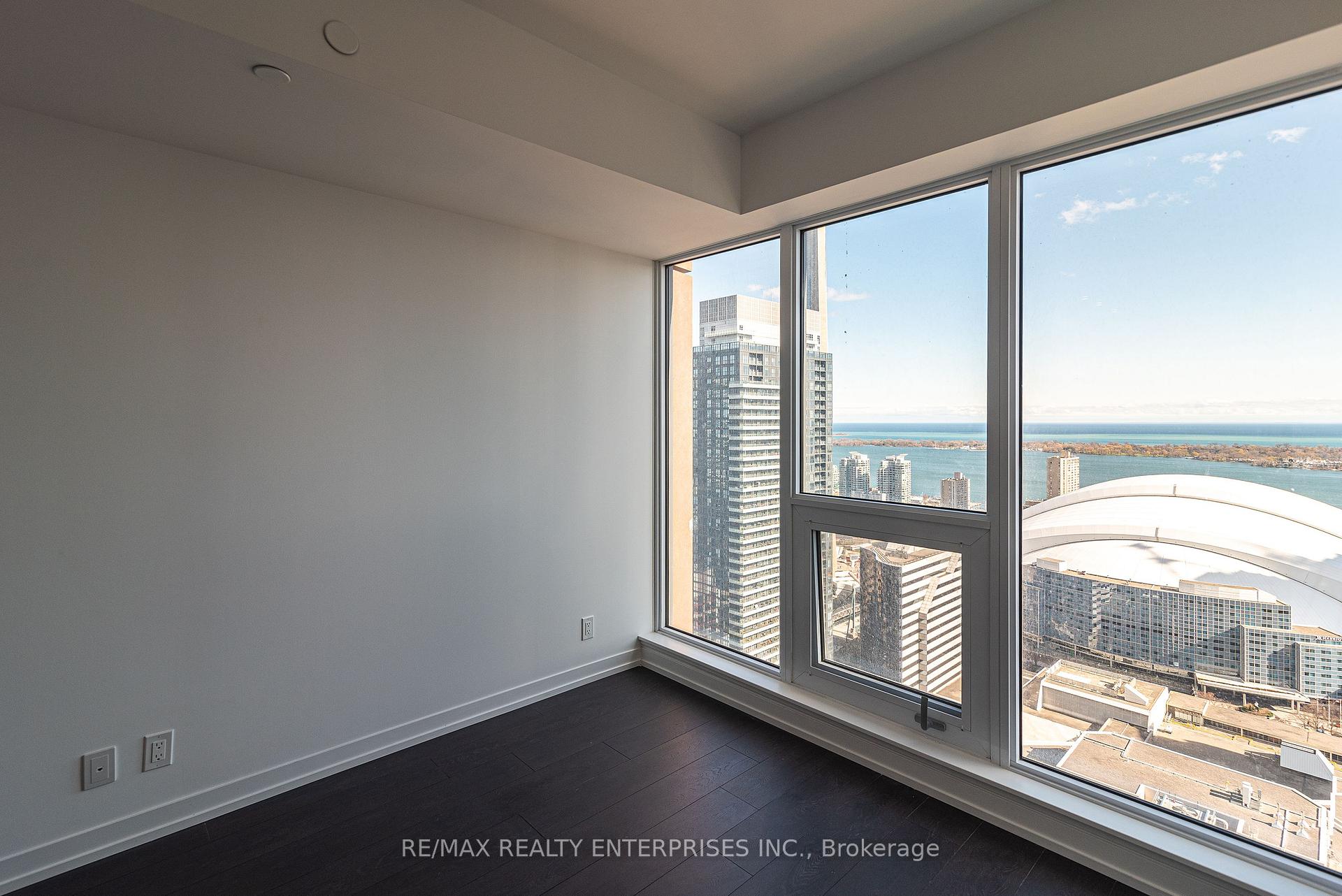 Photo 13 of Unit 4315, 55 Mercer Street, Toronto, Waterfront Communities — HOMEH