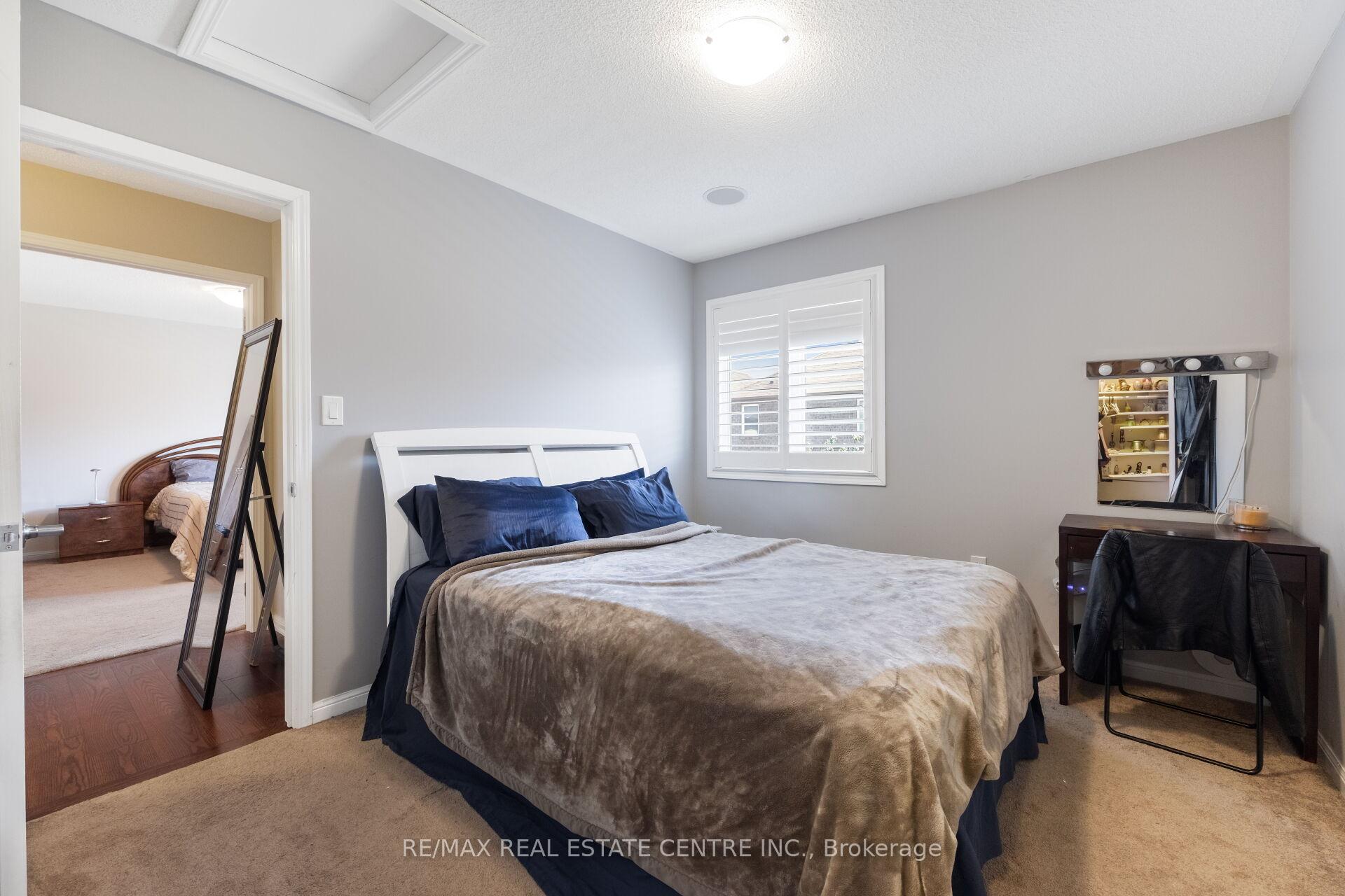 Photo 29 of 58 Seafair Crescent, Brampton, Fletcher's West — HOMEH