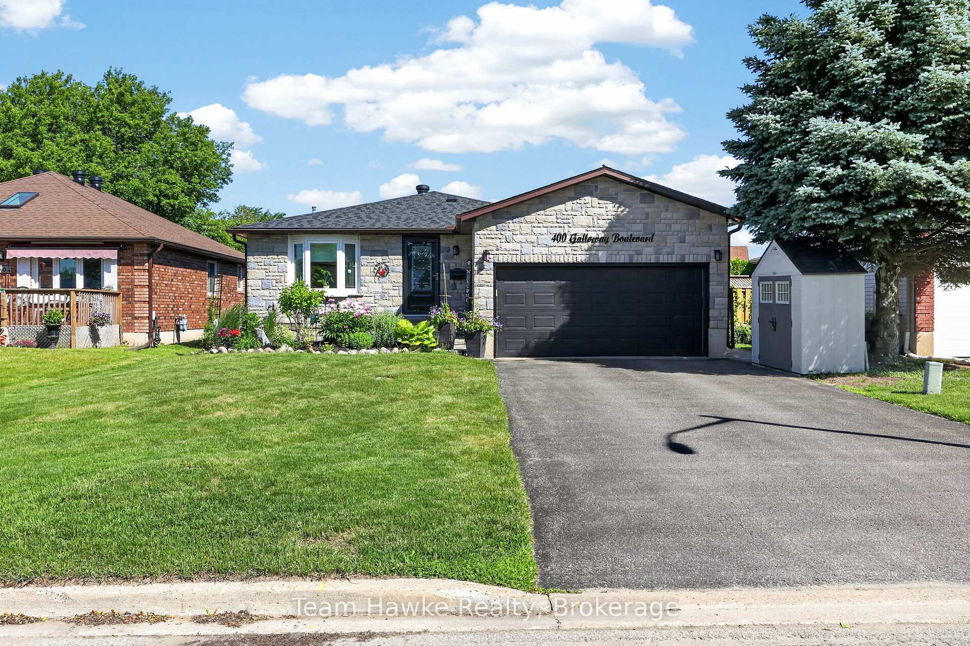 Photo 2 of 400 Galloway Boulevard, Midland — HOMEH