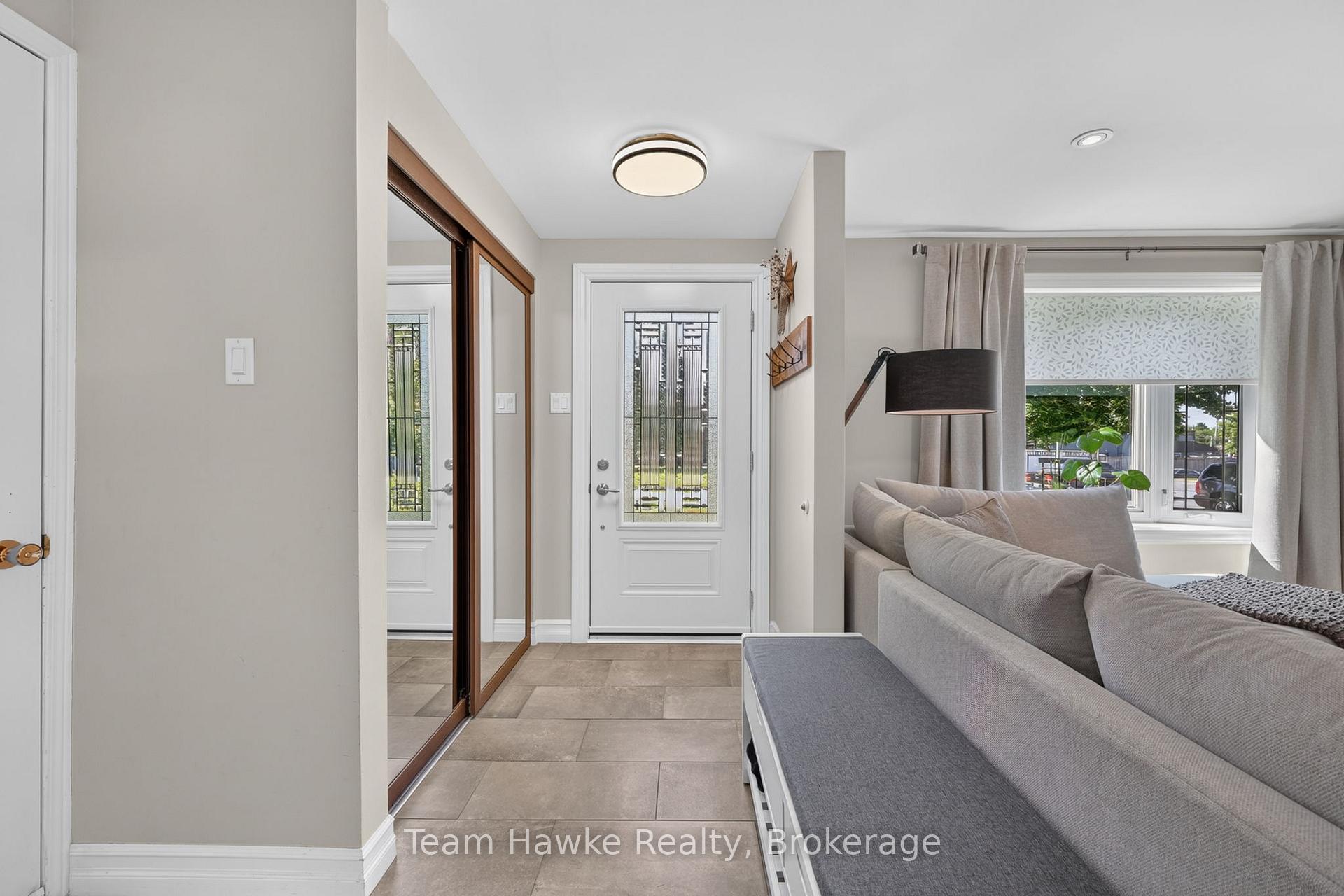 Photo 5 of 400 Galloway Boulevard, Midland — HOMEH