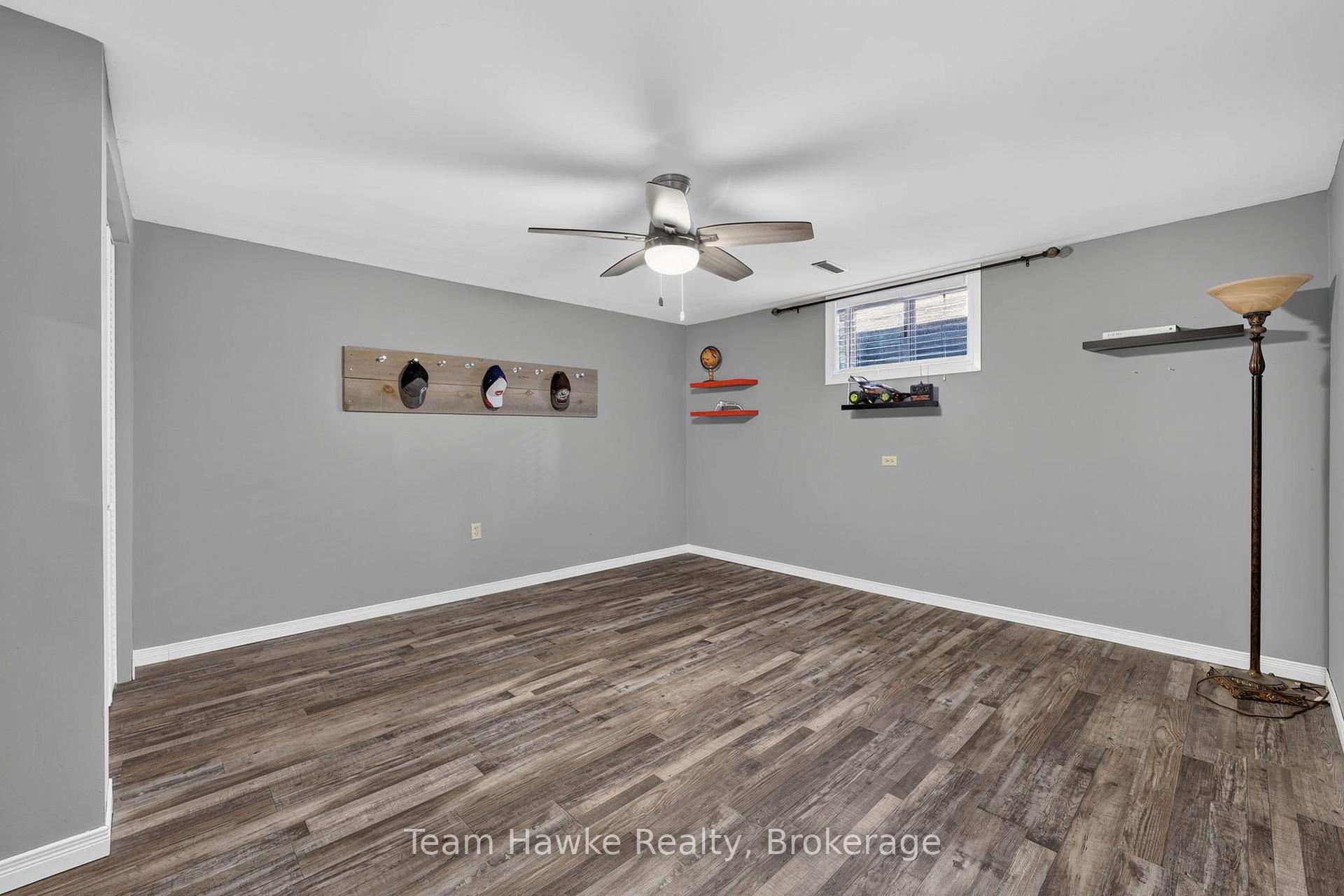 Photo 25 of 400 Galloway Boulevard, Midland — HOMEH