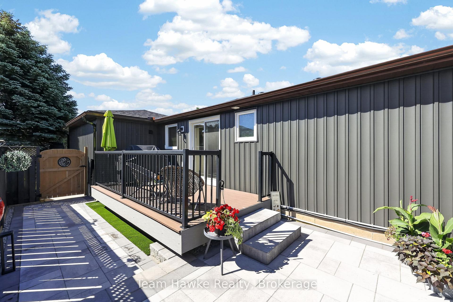 Photo 31 of 400 Galloway Boulevard, Midland — HOMEH