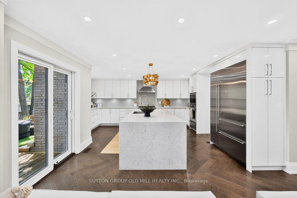 Photo 13 of 51 Princeton Road, Etobicoke, Kingsway South — HOMEH