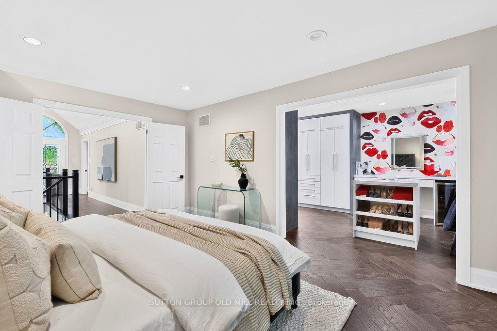 Photo 24 of 51 Princeton Road, Etobicoke, Kingsway South — HOMEH