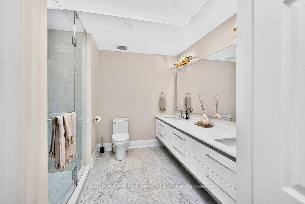Photo 27 of 51 Princeton Road, Etobicoke, Kingsway South — HOMEH