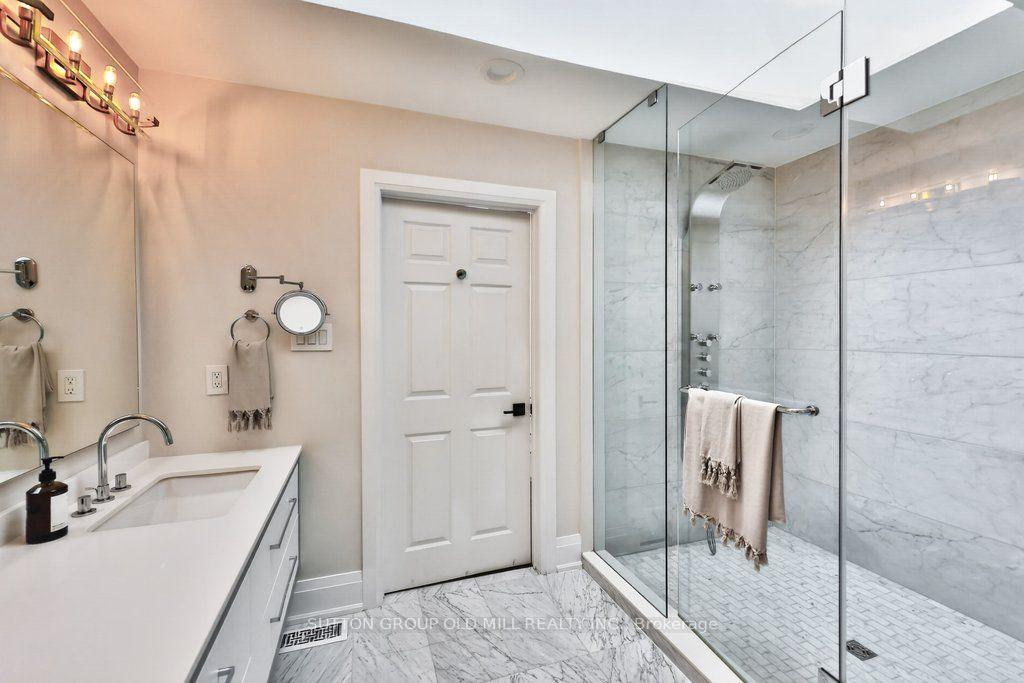 Photo 28 of 51 Princeton Road, Etobicoke, Kingsway South — HOMEH