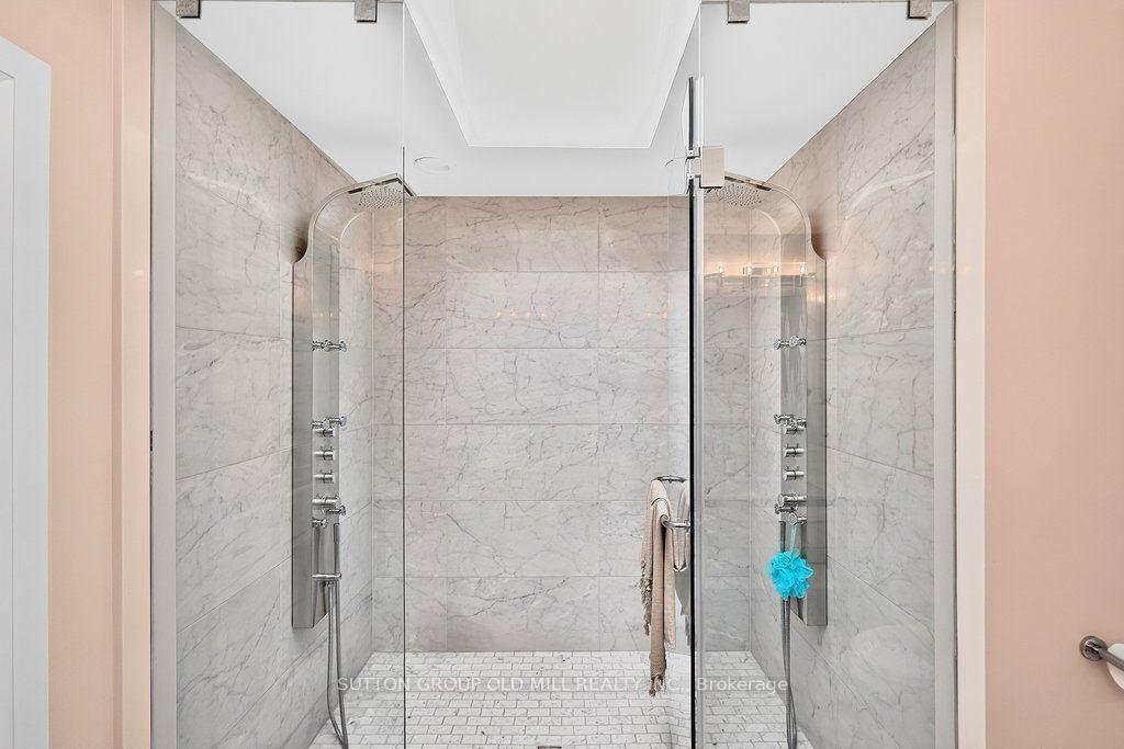 Photo 29 of 51 Princeton Road, Etobicoke, Kingsway South — HOMEH