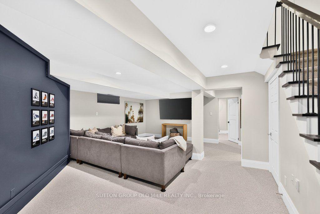 Photo 35 of 51 Princeton Road, Etobicoke, Kingsway South — HOMEH
