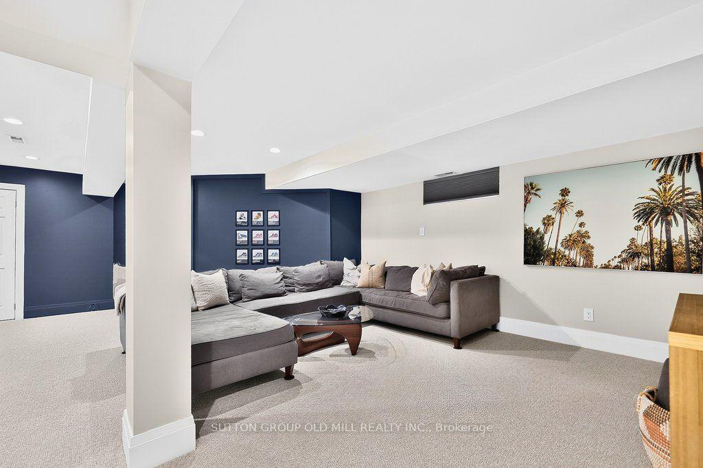 Photo 36 of 51 Princeton Road, Etobicoke, Kingsway South — HOMEH