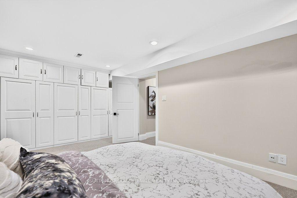 Photo 38 of 51 Princeton Road, Etobicoke, Kingsway South — HOMEH