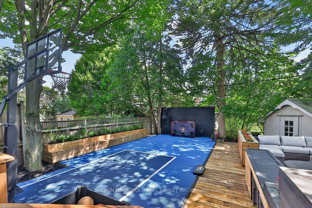 Photo 41 of 51 Princeton Road, Etobicoke, Kingsway South — HOMEH