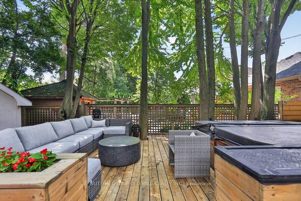 Photo 45 of 51 Princeton Road, Etobicoke, Kingsway South — HOMEH