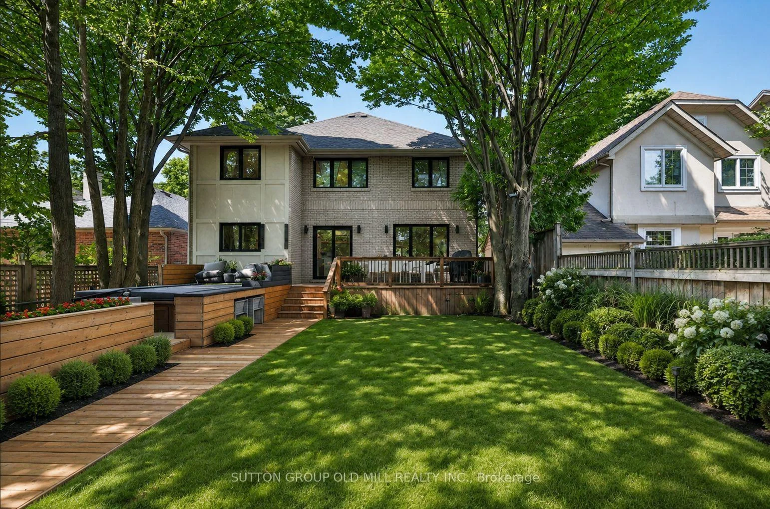 Photo 44 of 51 Princeton Road, Etobicoke, Kingsway South — HOMEH