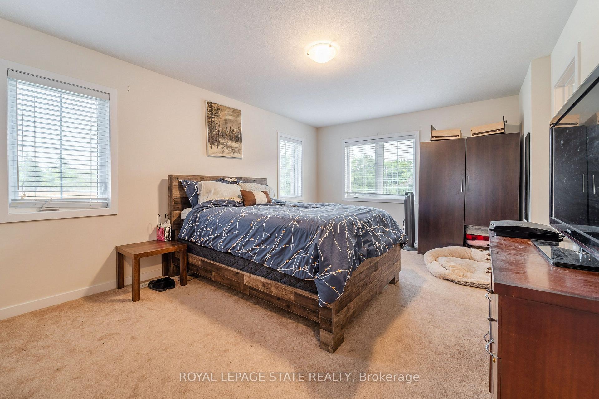 Photo 17 of 65 Prestwick Street, Hamilton, Stoney Creek Mountain — HOMEH