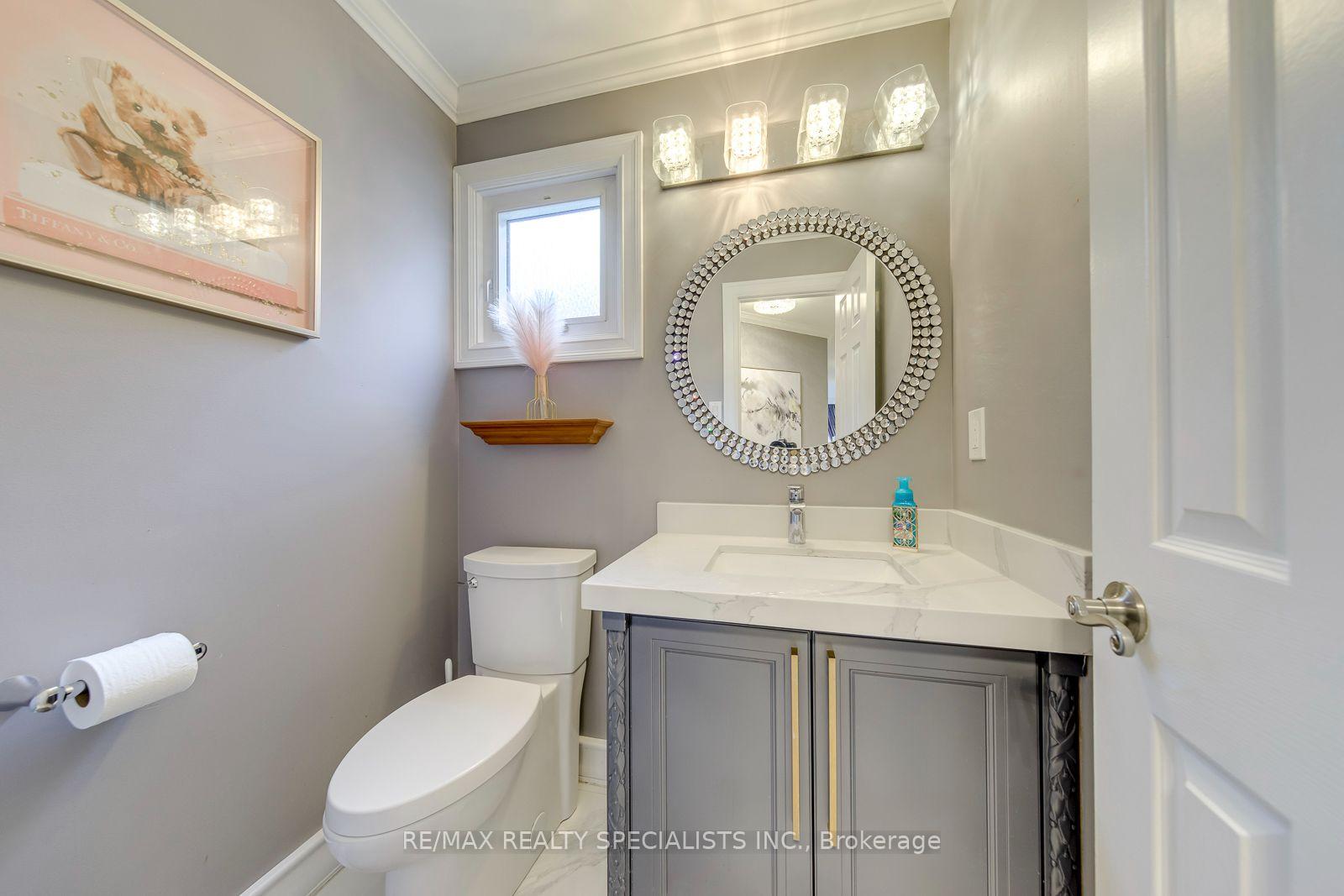 Photo 24 of 1499 Ravensmoor Crescent, Mississauga, East Credit — HOMEH