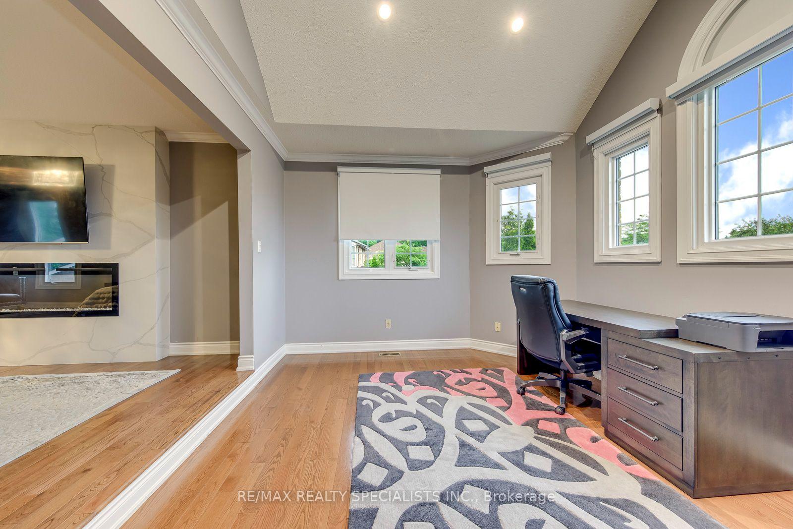 Photo 30 of 1499 Ravensmoor Crescent, Mississauga, East Credit — HOMEH