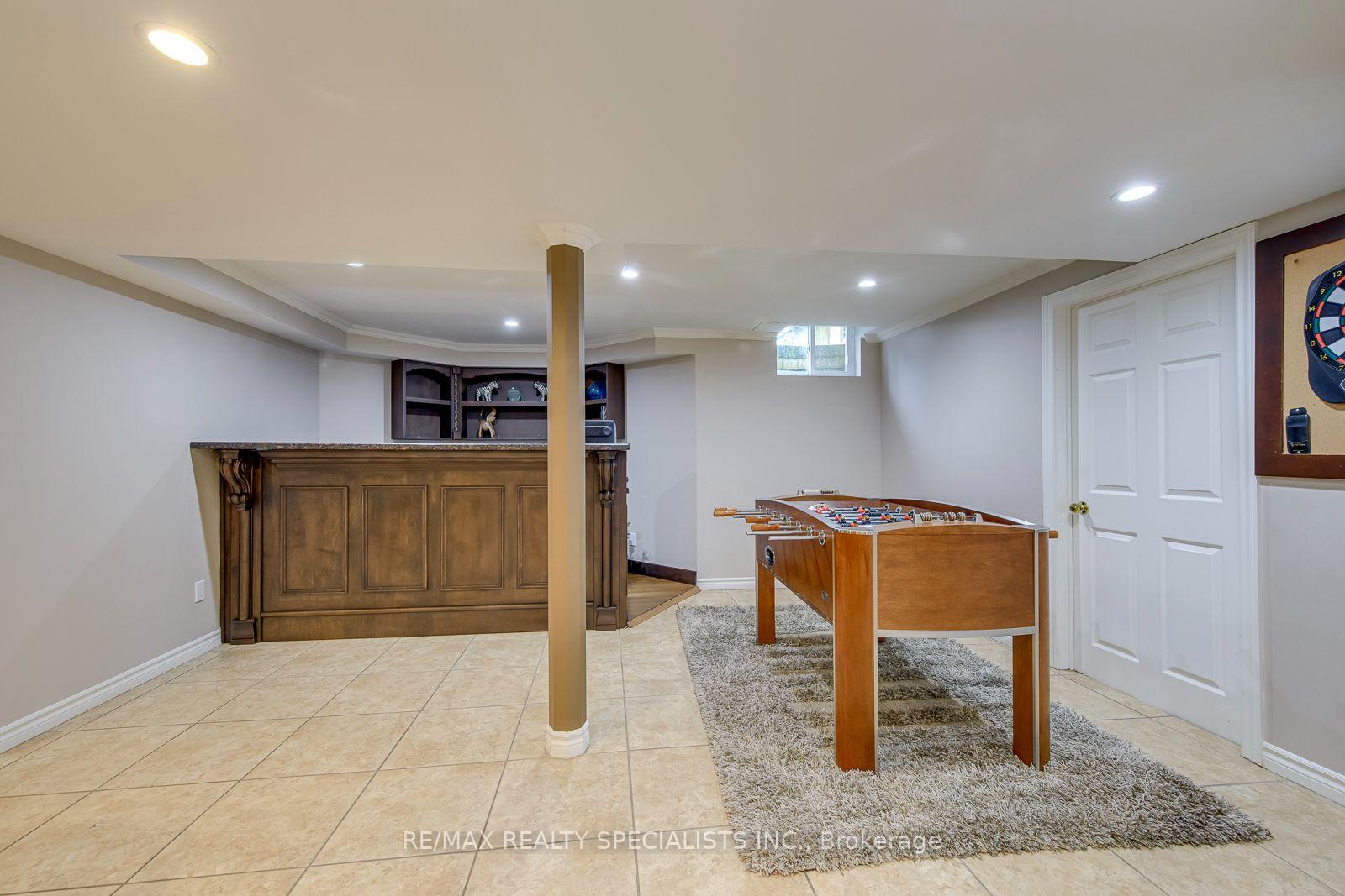 Photo 44 of 1499 Ravensmoor Crescent, Mississauga, East Credit — HOMEH