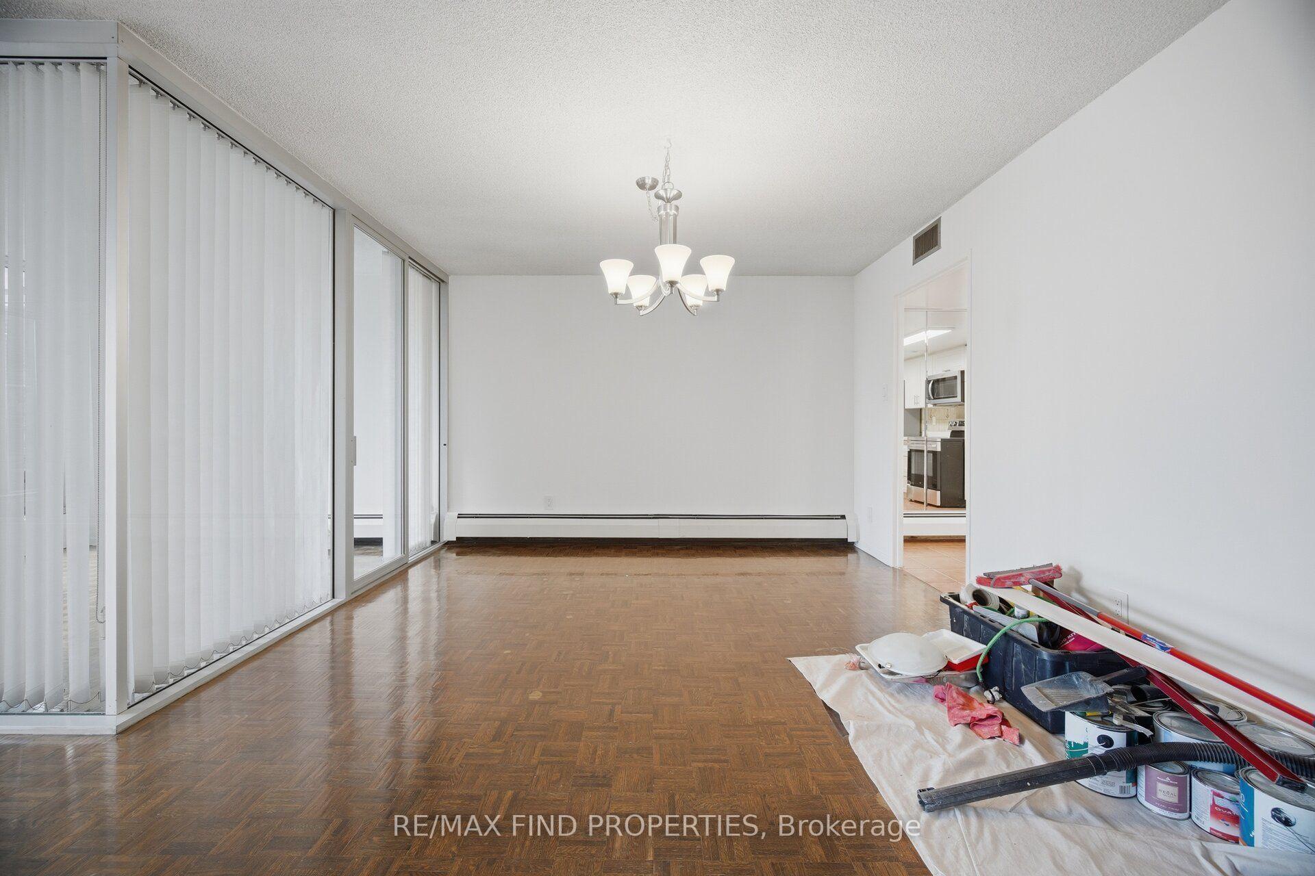 Photo 19 of Unit 901, 30 Wellington Street E, Toronto, Church-Yonge Corridor — HOMEH