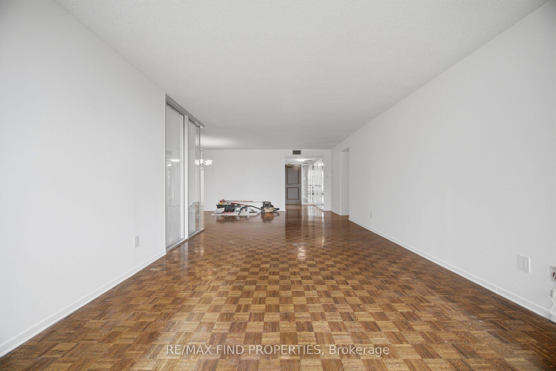 Photo 24 of Unit 901, 30 Wellington Street E, Toronto, Church-Yonge Corridor — HOMEH
