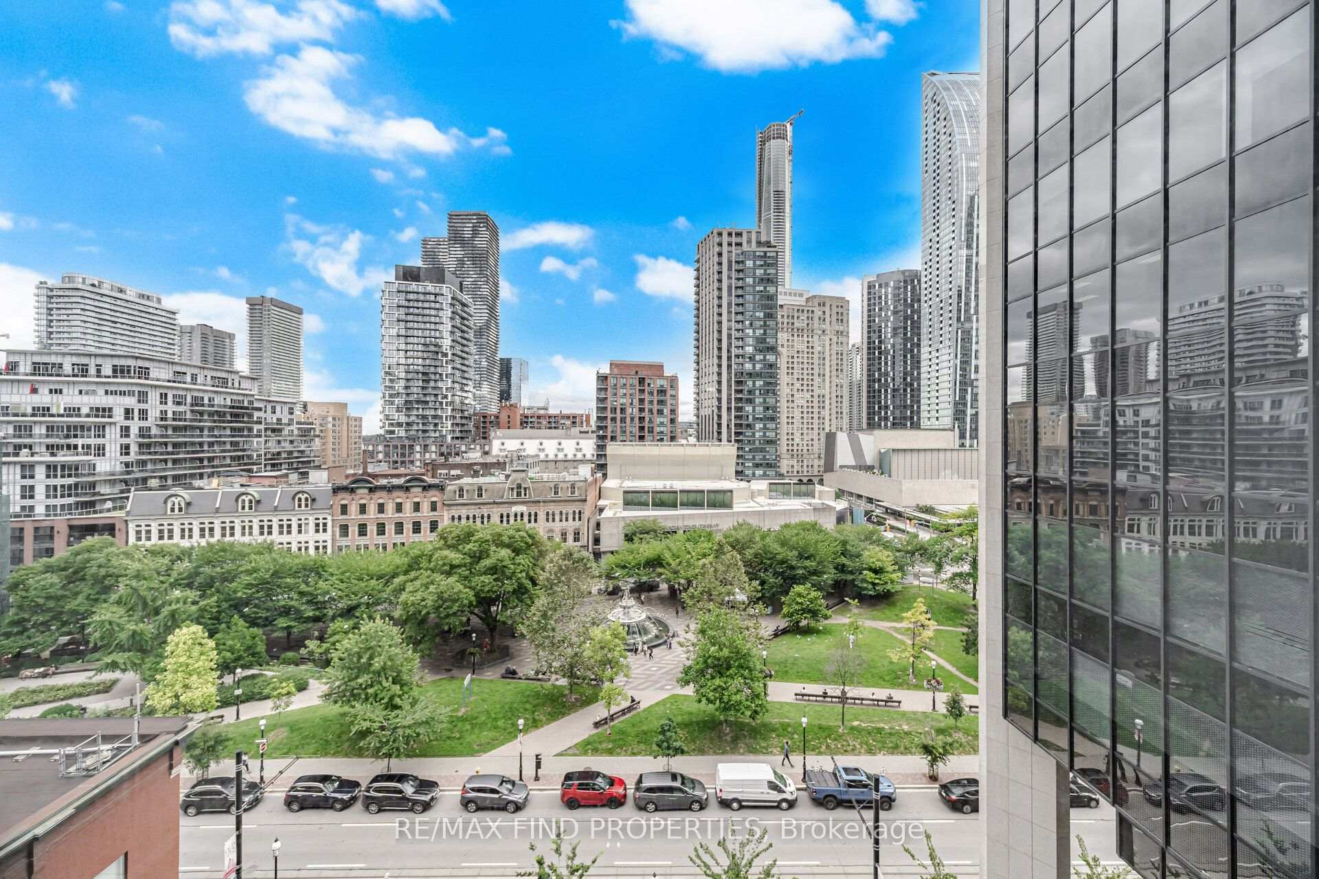 Photo 31 of Unit 901, 30 Wellington Street E, Toronto, Church-Yonge Corridor — HOMEH