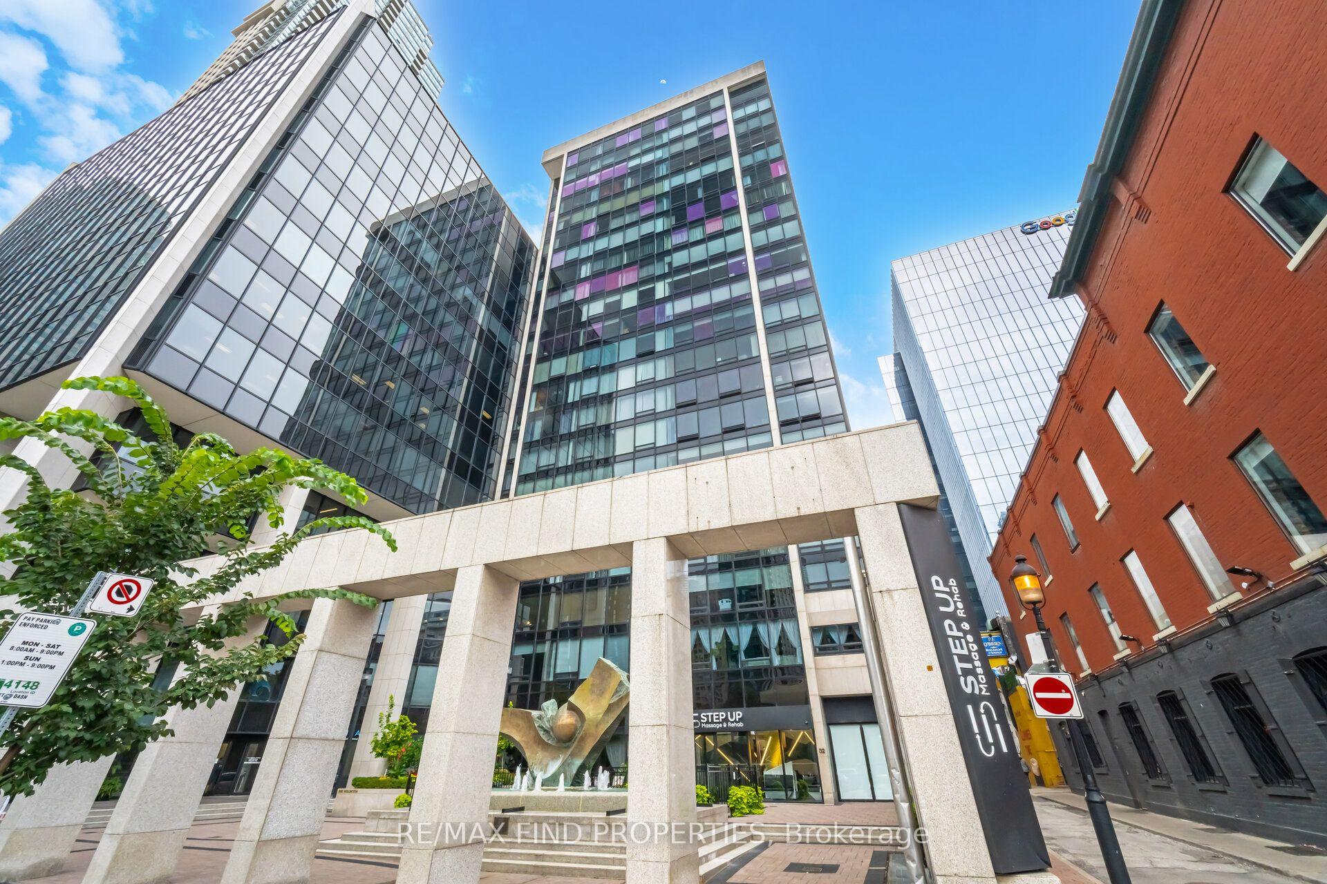 Photo 47 of Unit 901, 30 Wellington Street E, Toronto, Church-Yonge Corridor — HOMEH