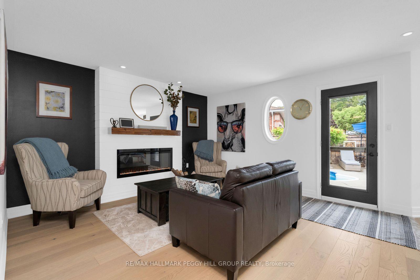 Photo 5 of 173 Cumming Drive, Barrie, Ardagh — HOMEH