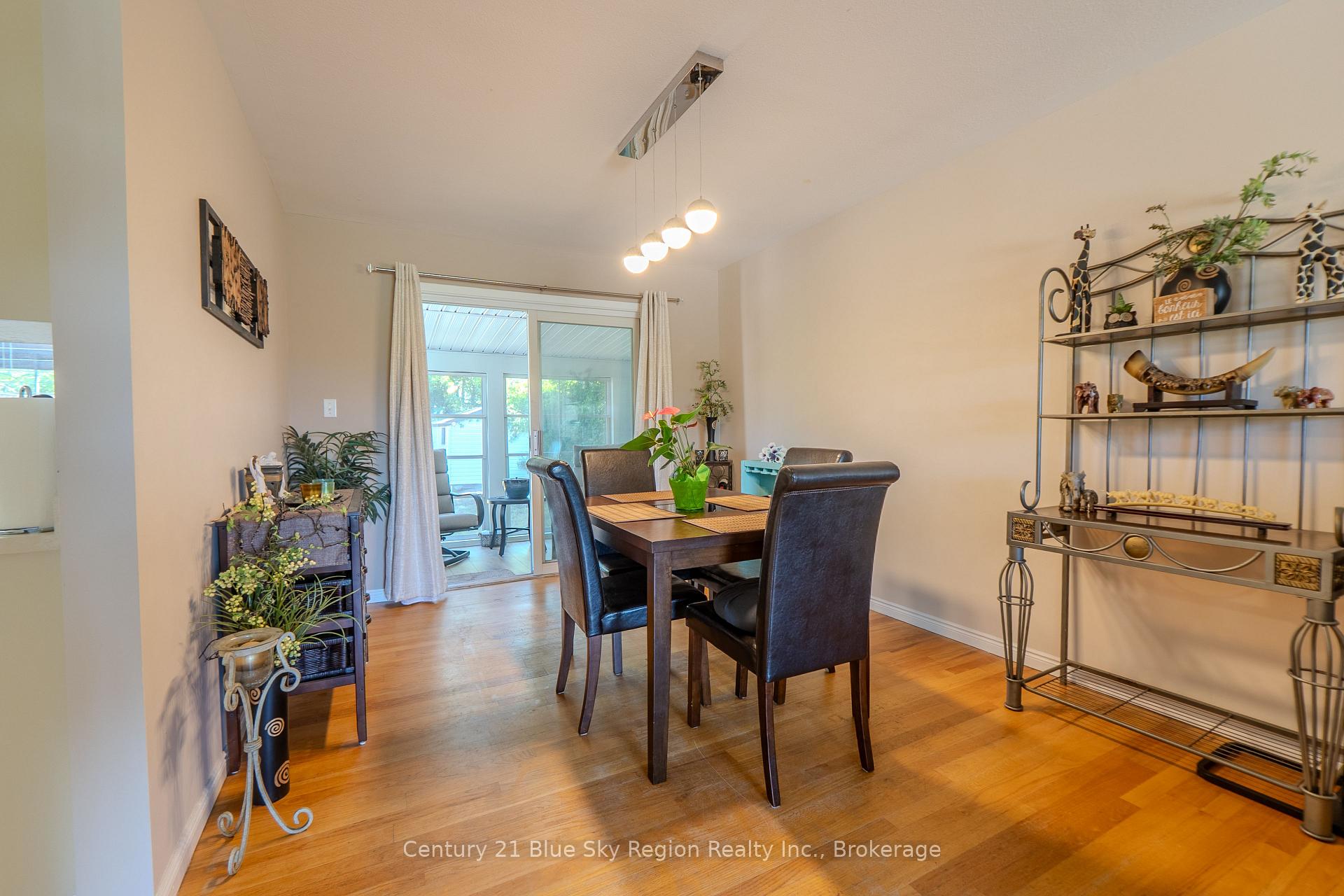 Photo 8 of 22 Tamerack Avenue, West Nipissing, Sturgeon Falls — HOMEH