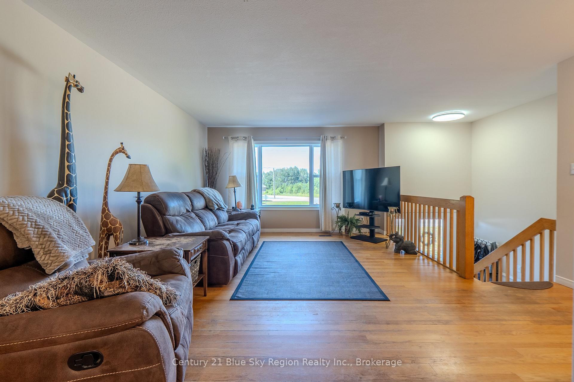 Photo 12 of 22 Tamerack Avenue, West Nipissing, Sturgeon Falls — HOMEH