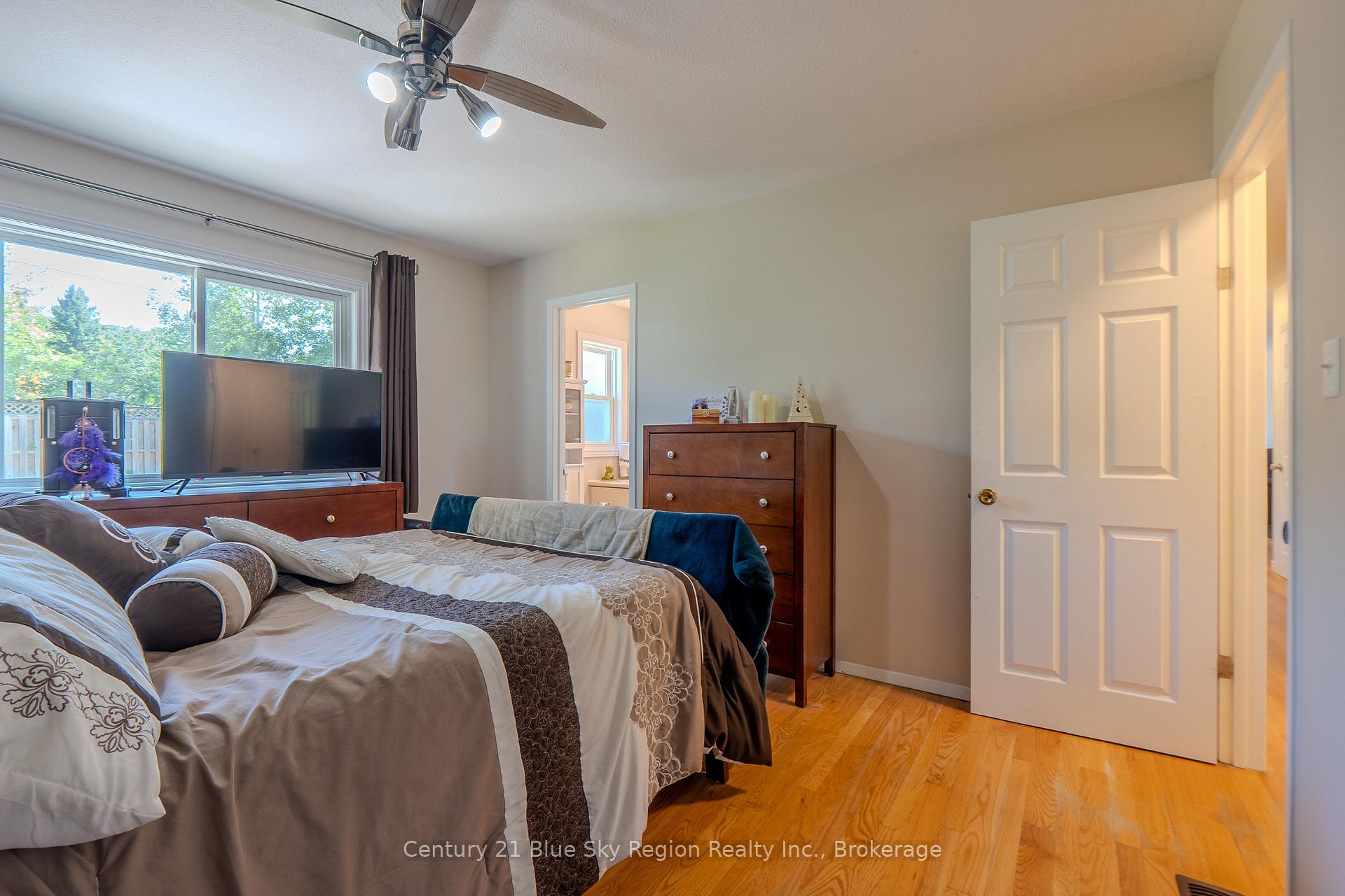 Photo 15 of 22 Tamerack Avenue, West Nipissing, Sturgeon Falls — HOMEH