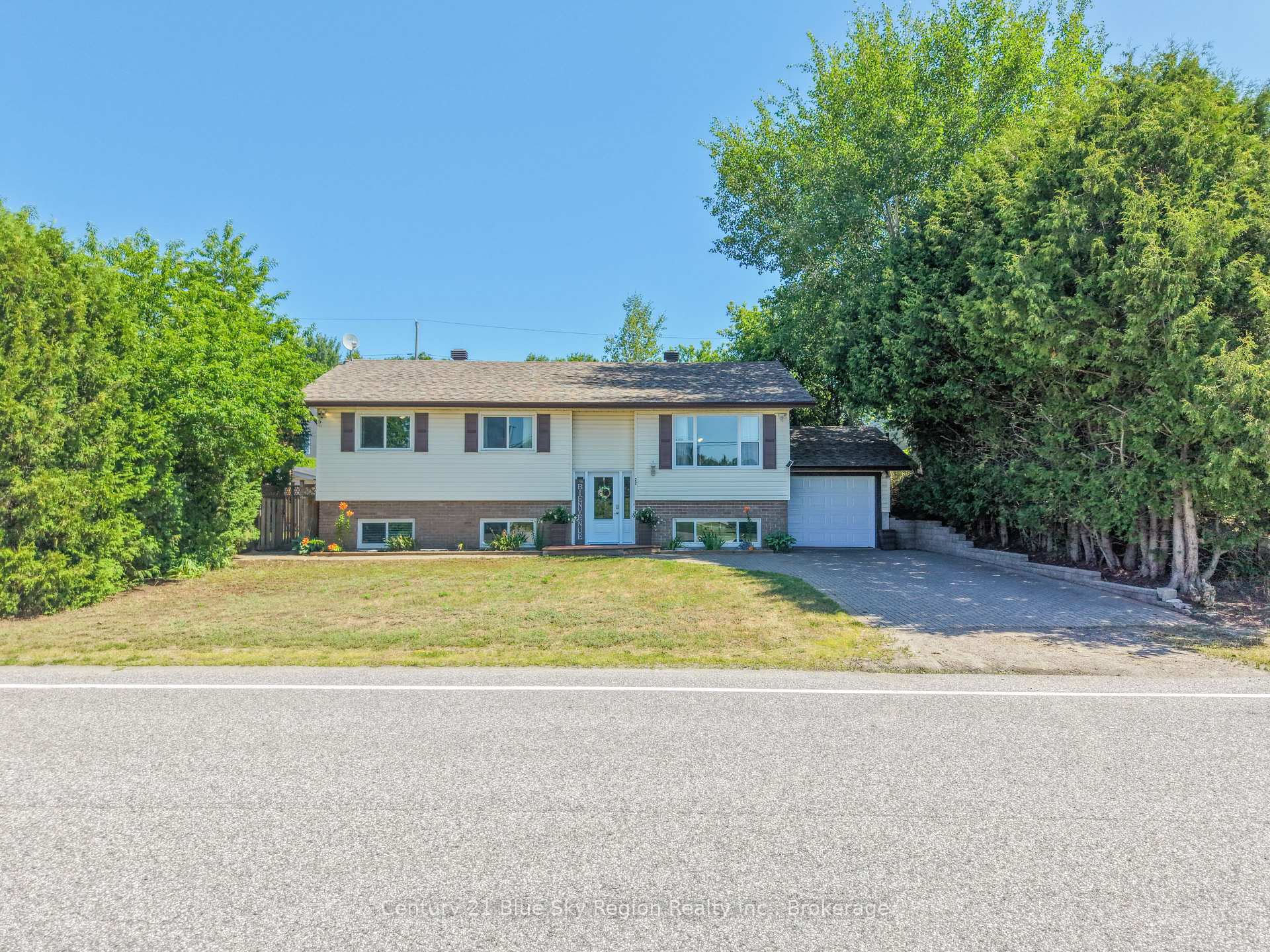 Photo 35 of 22 Tamerack Avenue, West Nipissing, Sturgeon Falls — HOMEH