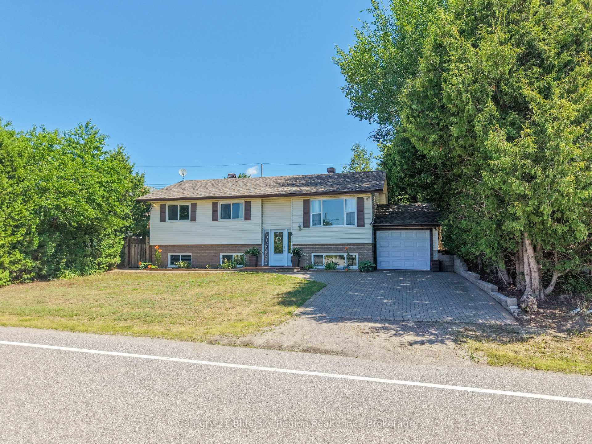 Photo 37 of 22 Tamerack Avenue, West Nipissing, Sturgeon Falls — HOMEH