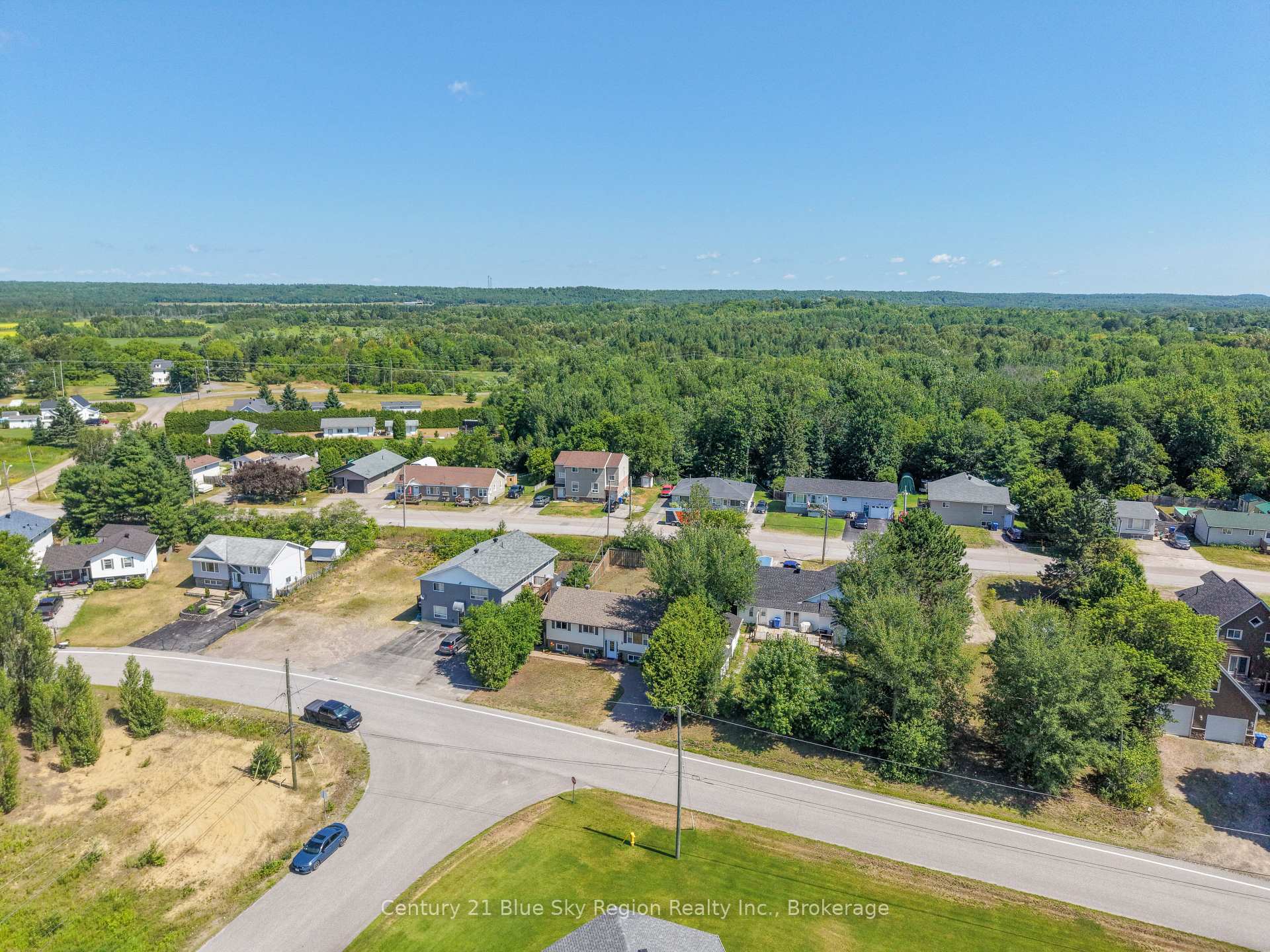 Photo 48 of 22 Tamerack Avenue, West Nipissing, Sturgeon Falls — HOMEH