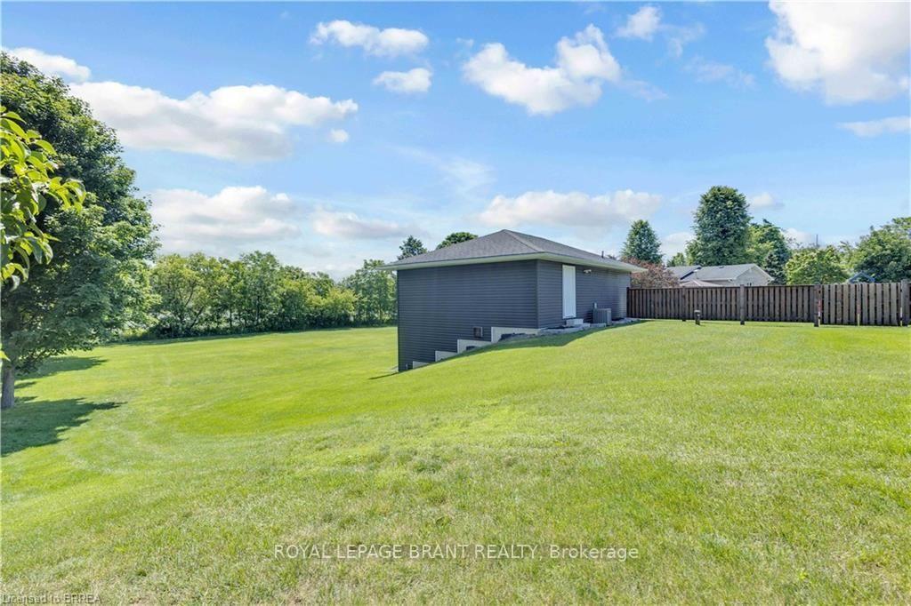 Photo 19 of 16 Sixth Concession Road, Brant, Burford — HOMEH