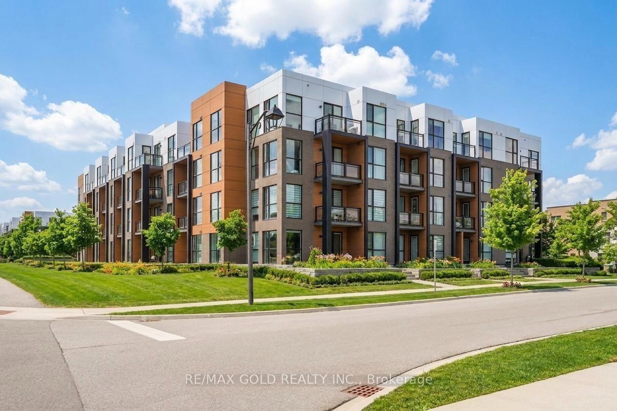 Front of Unit 218, 210 Sabina Drive