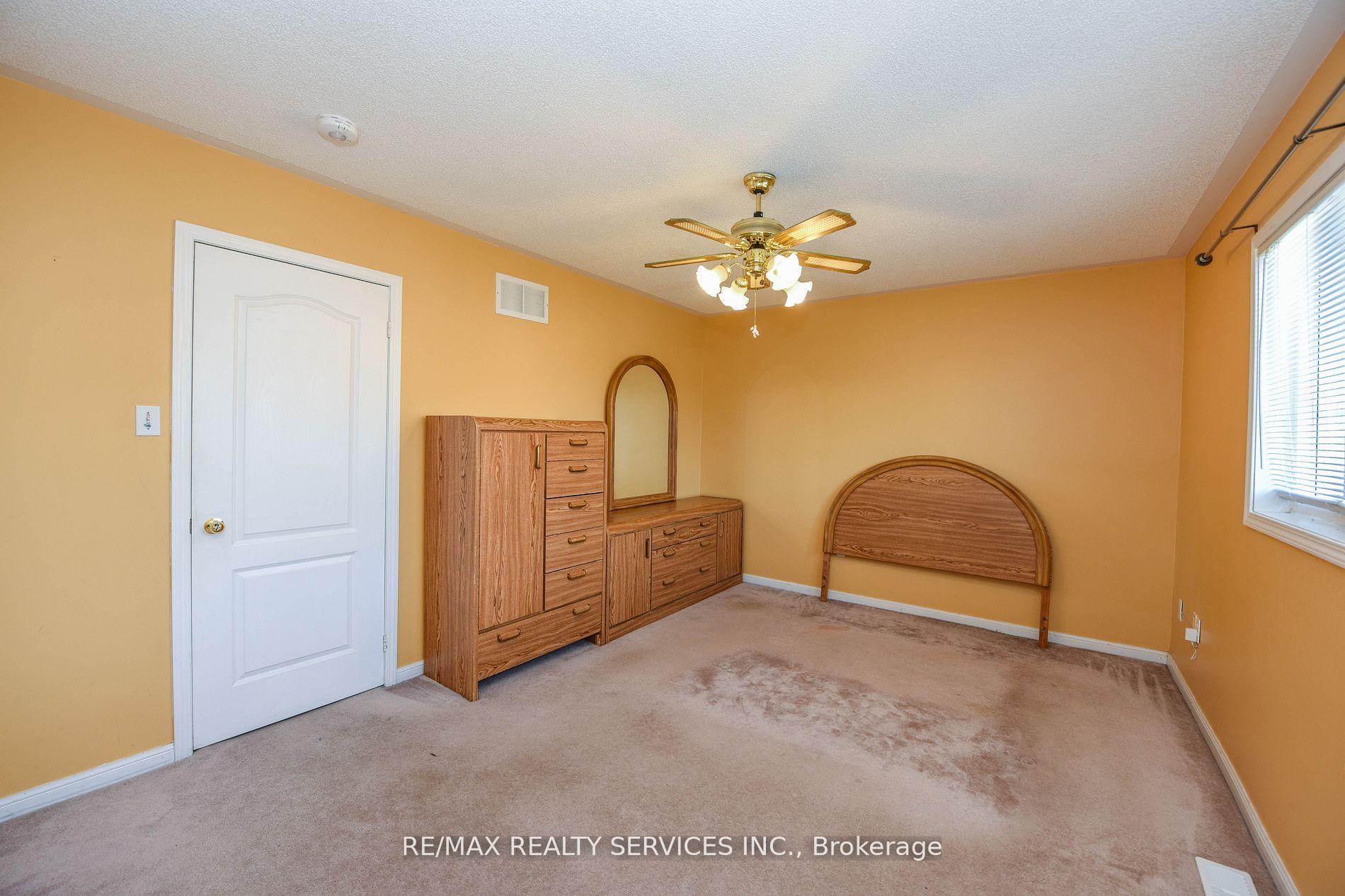 Photo 26 of Unit Upper, 172 Native Landing Crescent, Brampton, Fletcher's Creek Village — HOMEH