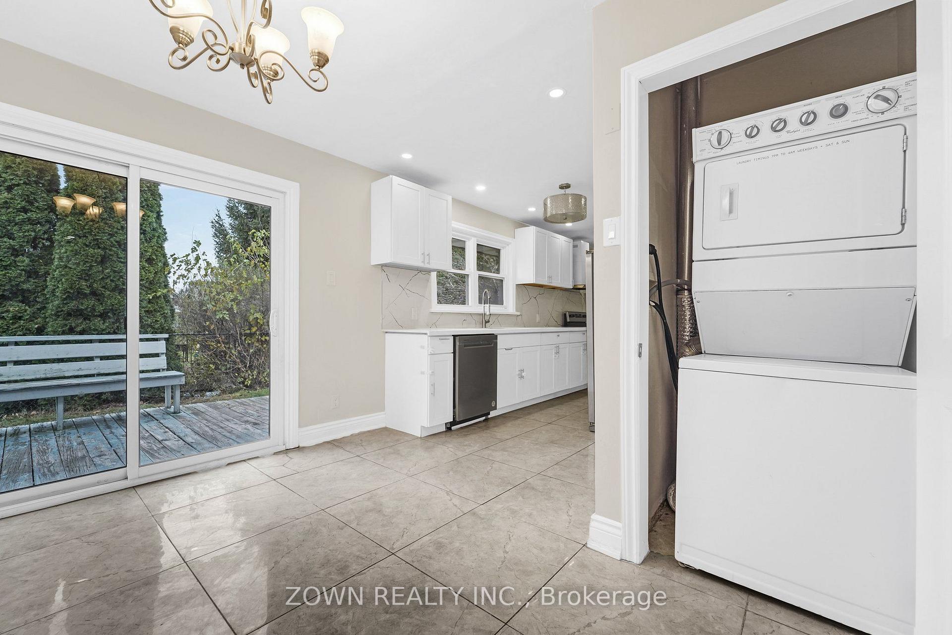 Photo 10 of Unit Main Level, 5866 Valley Way, Niagara Falls, Cherrywood — HOMEH