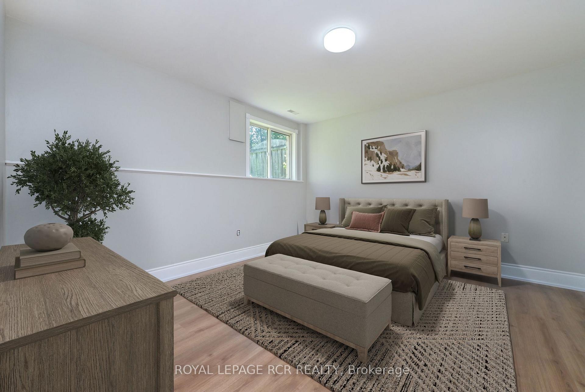 Photo 35 of 31 English Drive, New Tecumseth, Beeton — HOMEH