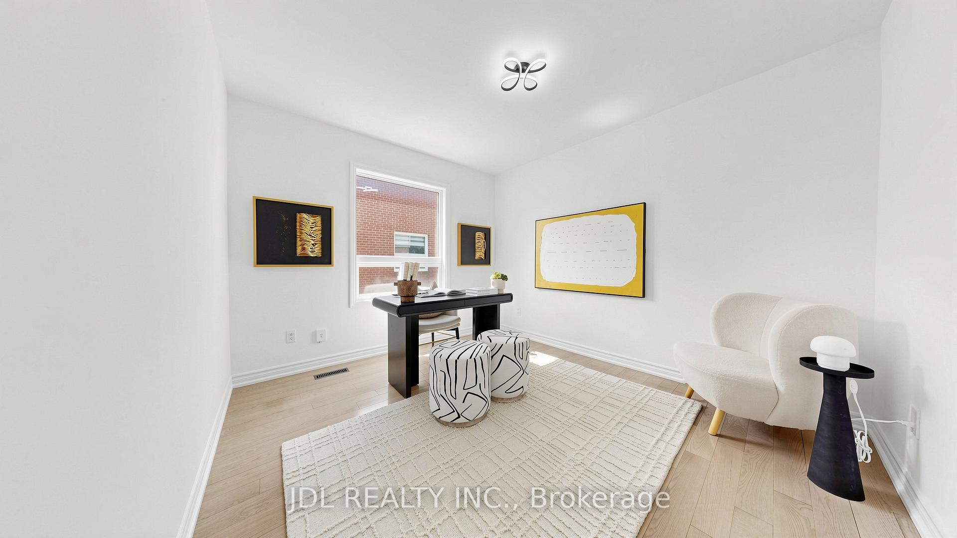 Photo 13 of 36 Chartwell Crescent, Georgina, Keswick North — HOMEH