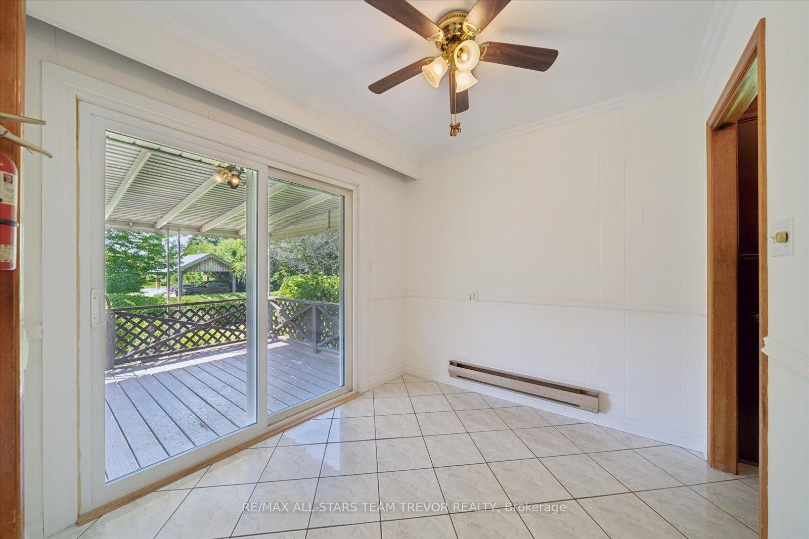 Photo 10 of 18 Garrett Drive, Georgina, Sutton & Jackson's Point — HOMEH