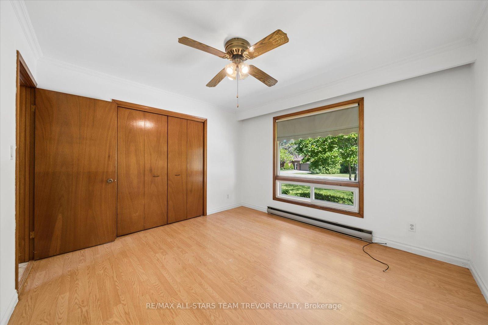 Photo 15 of 18 Garrett Drive, Georgina, Sutton & Jackson's Point — HOMEH